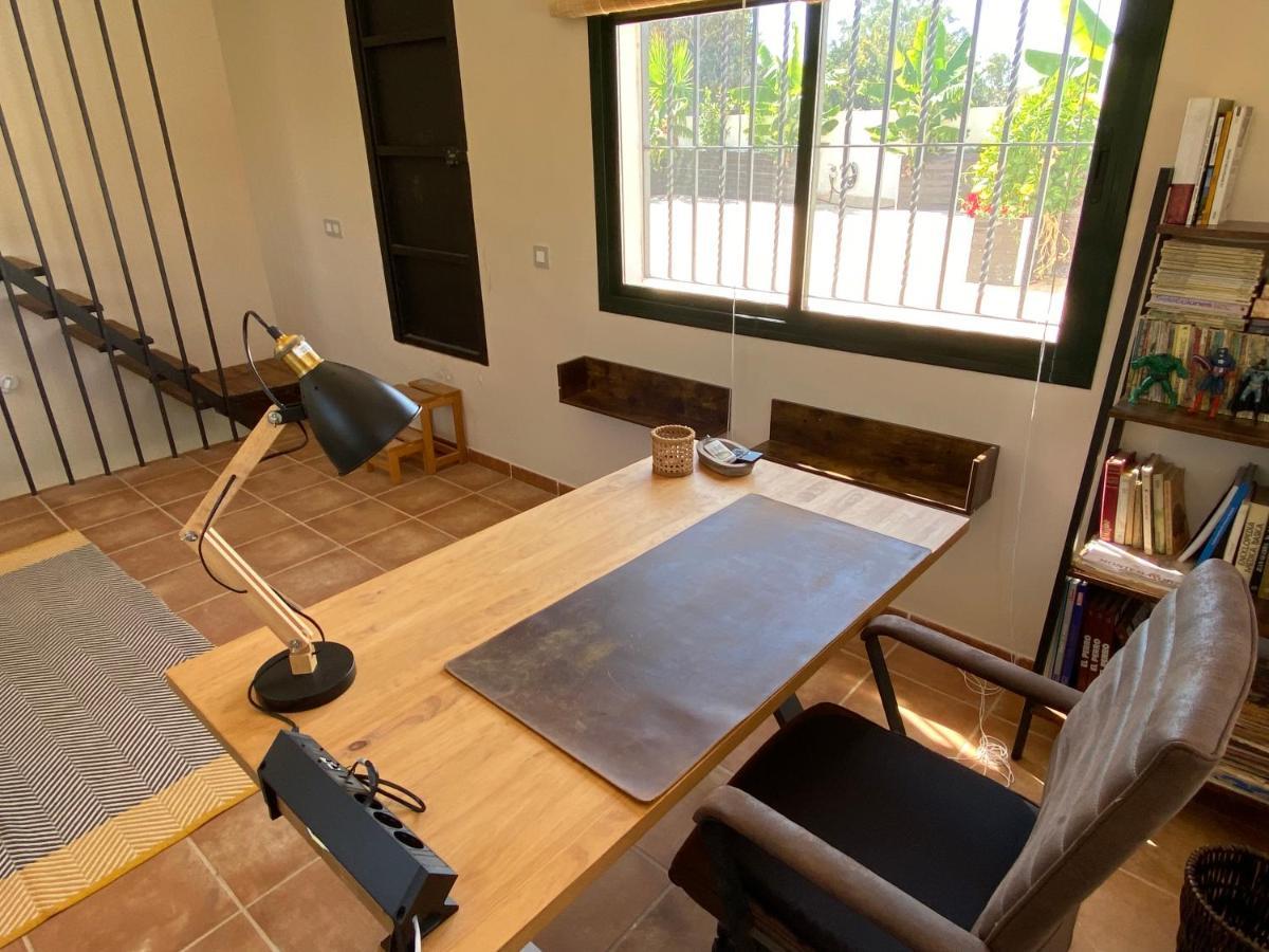 Villa Guadaira, Holiday House With Pool In Seville Southern Spain Alcalá de Guadaira Exteriör bild